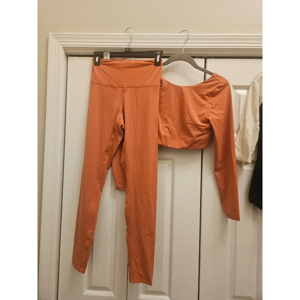 Manola Movement Atelier Activewear Set Burnt Orange Leggings Long Sleeve Top